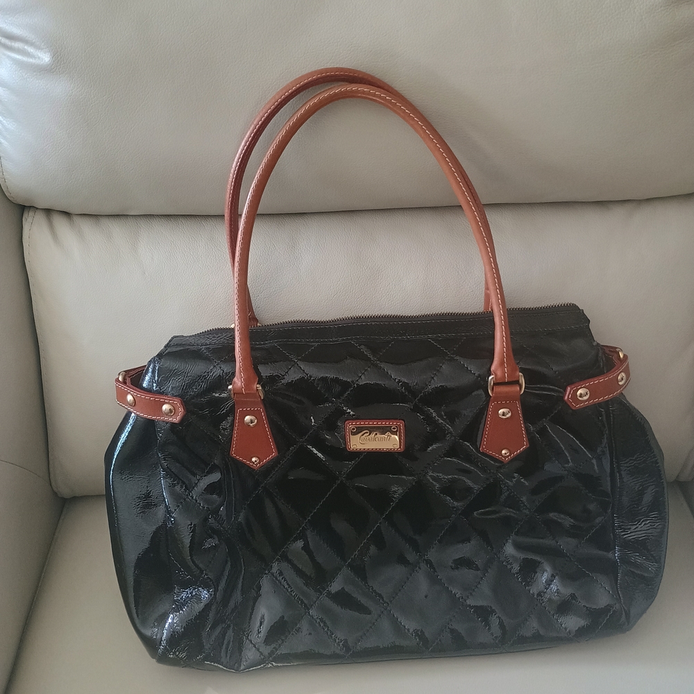 Cavalcanti Elegant Black Quilted Handbag